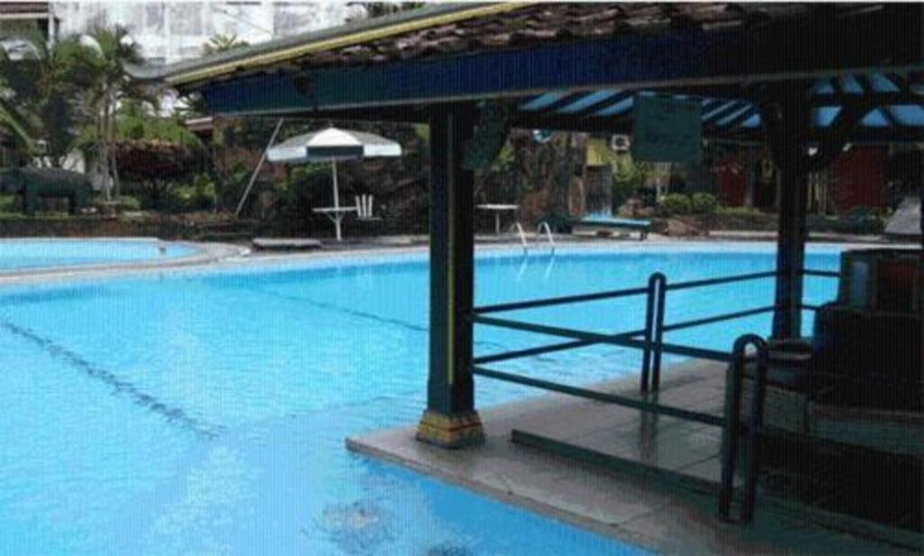 Hotel Batik Yogyakarta Esterno foto
