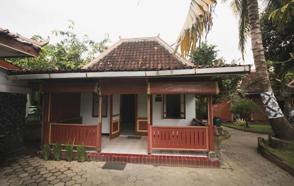 Hotel Batik Yogyakarta Esterno foto