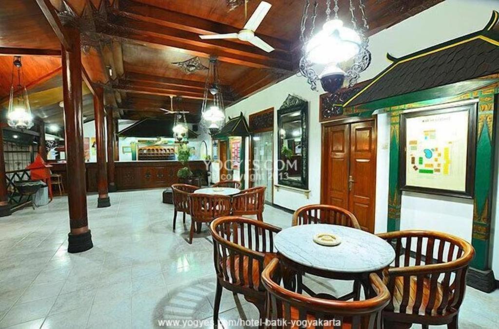 Hotel Batik Yogyakarta Esterno foto
