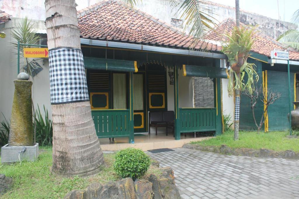 Hotel Batik Yogyakarta Esterno foto