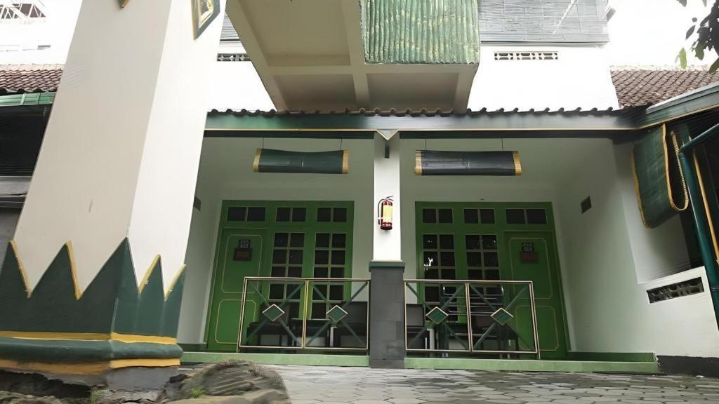 Hotel Batik Yogyakarta Esterno foto