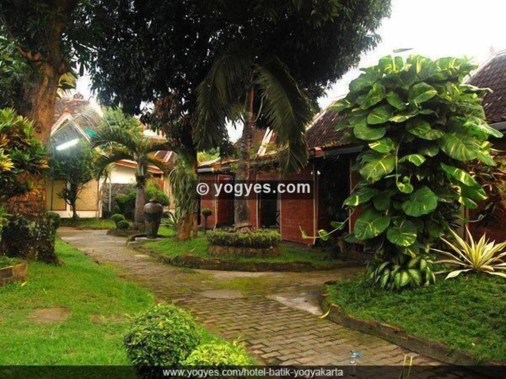 Hotel Batik Yogyakarta Esterno foto