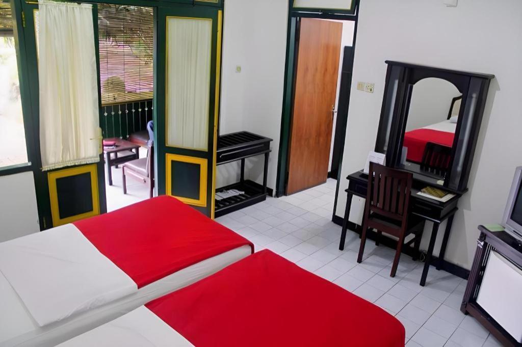 Hotel Batik Yogyakarta Esterno foto